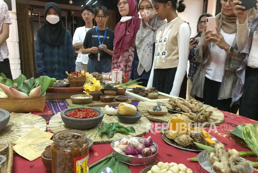Acara Berapa Rempah yang Kau Tahu? Di Bentara Budaya, Jakarta, Ahad (8/10/2023). 