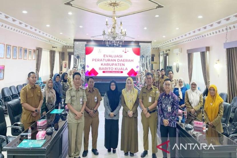 Kemenkum evaluasi Perda Barito Kuala berpihak pada masyarakat.