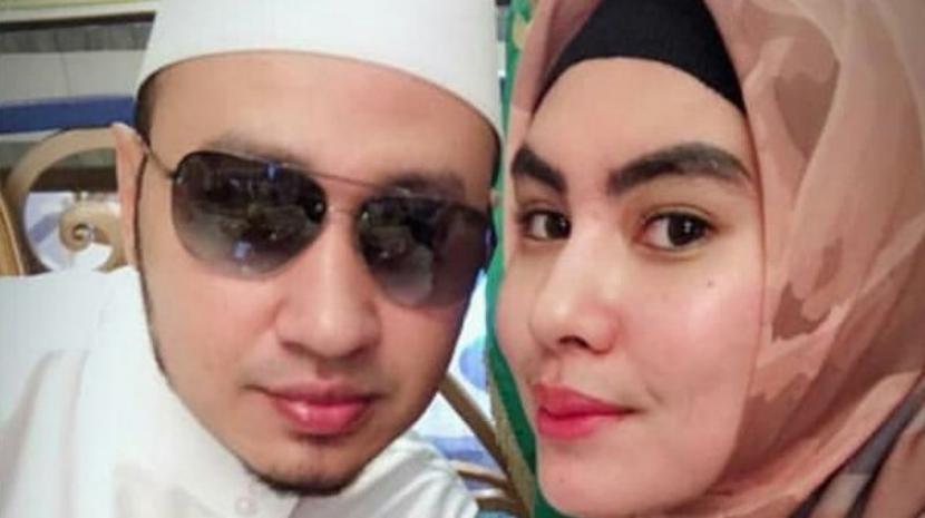 Habib Usman Ajukan 10 Syarat Sebelum Nikahi Kartika Putri Republika Online