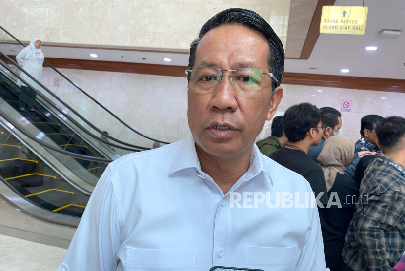 Ketua Baleg DPR Supratman Andi Agtas di Gedung Nusantara II, Kompleks Parlemen, Jakarta, Selasa (28/5/2024). 