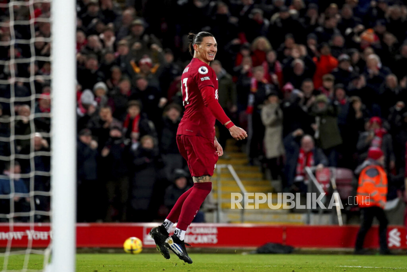 Two assists as Marcelo Bielsa makes Darwin Núñez Uruguay's main man -  Anfield Watch