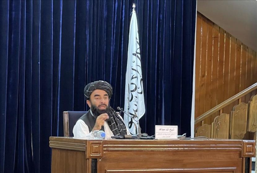 Taliban pada Senin (6/9) mengklaim kendali penuh atas Afghanistan setelah mengambil alih Lembah Panjshir