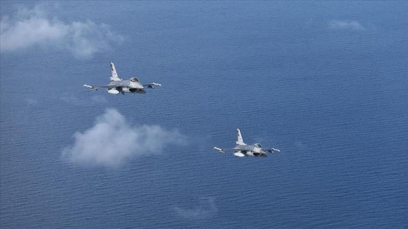 Pesawat-pesawat Turki yang melakukan misi NATO di Mediterania Timur mendapatkan gangguan oleh pesawat F-16 Yunani