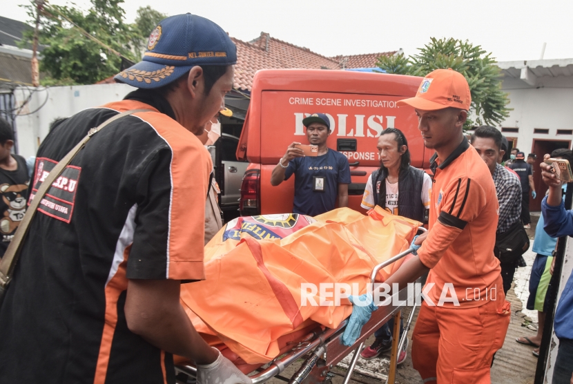 Tiga Warga Warakas Jakut yang Ditemukan Tewas di Sebuah Kontrakan Mengeluarkan Busa dari Mulut