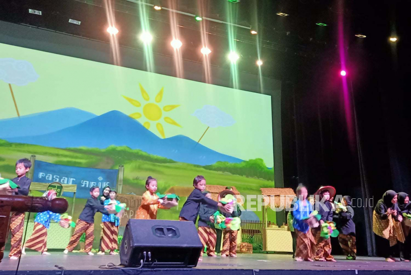 Pagelaran Playground of Mataram 2023, selebrasi pembelajaran dan pengembangan diri murid Cikal dalam bentuk penampilan seni dan kebudayaan provinsi Jawa Tengah.
