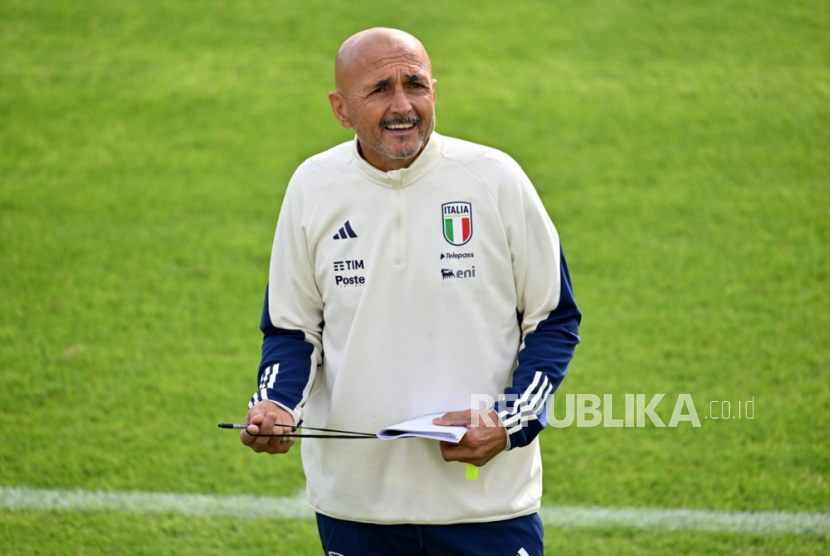 Head coach of the Italy national team, Luciano Spalletti.