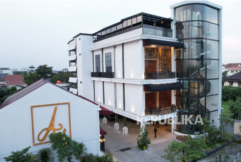 Amaroossa Hotels Indonesia (AHI) reski memperkenalkan CASA Amaroossa Lounge Jakarta. 