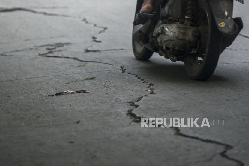 Pemda DIY Diminta Segera Memperbaiki Jalan Karangsewu-Congot (ilustrasi).