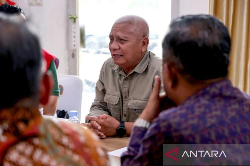 Wagub Sumut minta Pertamina pastikan pasokan BBM tetap lancar.