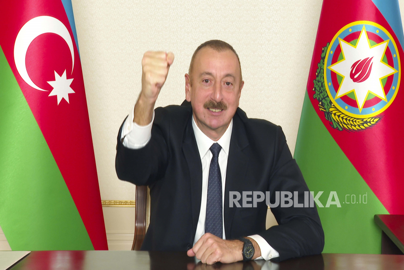 Presiden Azerbaijan, Ilham Aliyev, menyebut Armenia tak pelihara masjid.