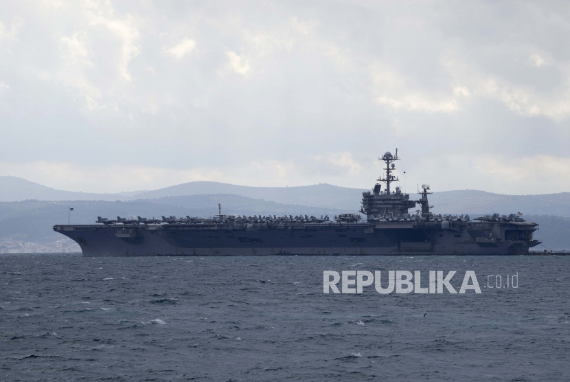 Kelompok kapal serang USS Abraham Lincoln beroperasi di perairan semenanjung Korea