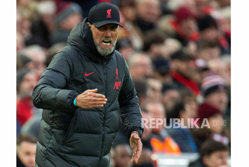 Manajer Liverpool Jurgen Klopp bereaksi selama pertandingan sepak bola Liga Premier Inggris. (Ilustrasi)