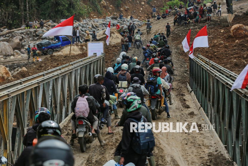 Ini Bukti-Bukti Upaya Sabotase Jembatan Bailey di Daerah Bencana Menurut KSAD