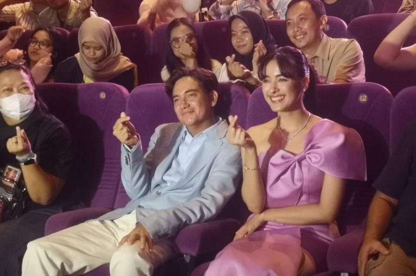 Adipati Dolken Utamakan Profesionalisme dalam Adegan Mesra