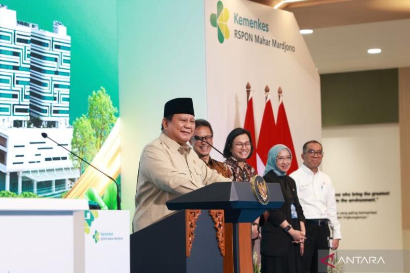 Prabowo Pantau Program Makan Bergizi, Penerima Capai 21 Juta Orang