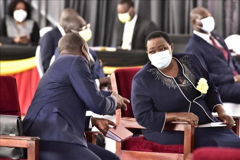 Uganda pada awal pekan ini melantik perdana menteri wanita pertama negara itu.