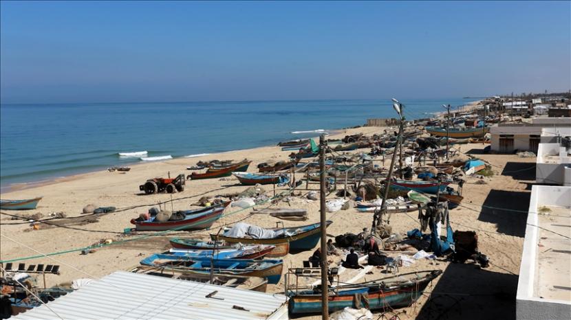 Israel pada Rabu (1/9) memutuskan menghapus pembatasan yang diberlakukan di Jalur Gaza pada Mei setelah serangan militernya di jalur pantai yang diblokade itu.