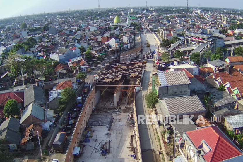 Foto udara pembangunan Underpass Cibitung di Kabupaten Bekasi, Jawa Barat. Pemkab Bekasi membentuk tim percepatan pembangunan daerah.