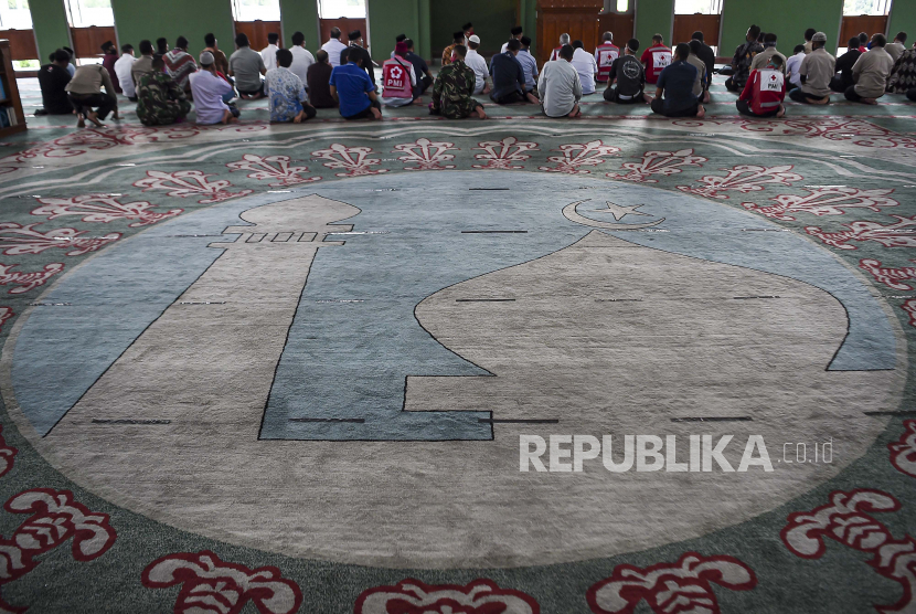 IK-DMI Bagikan Termometer ke Sejumlah Masjid di Depok. Ilustrasi.