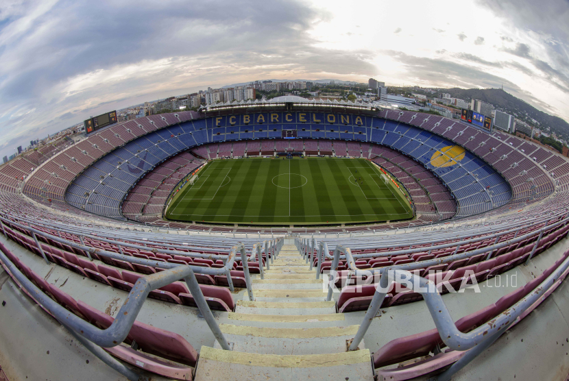 Kandang Barcelona, Stadion Camp Nou. Rumput stadio Camp Nour dijual dalam bentuk suvenir. 