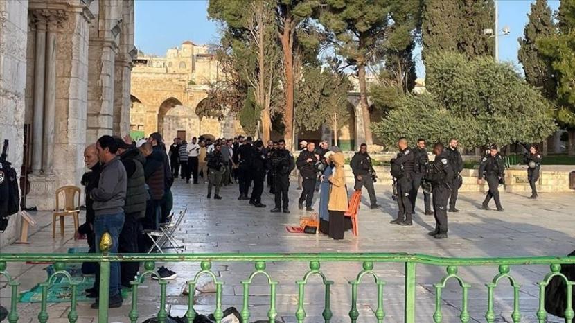 Turki pada Rabu (5/4/2023) mengecam aksi penyerbuan polisi Israel ke Masjid Al Aqsa di Yerusalem Timur yang diduduki dan penangkapan terhadap warga Palestina.