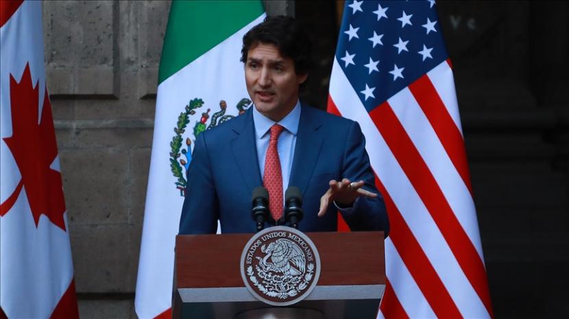 Kanada mengumumkan telah melarang TikTok dari semua perangkat pemerintah pada Senin (27/2/2023) karena alasan keamanan dan itu bisa menjadi awal dari tindakan keras lebih lanjut, kata Perdana Menteri Justin Trudeau.