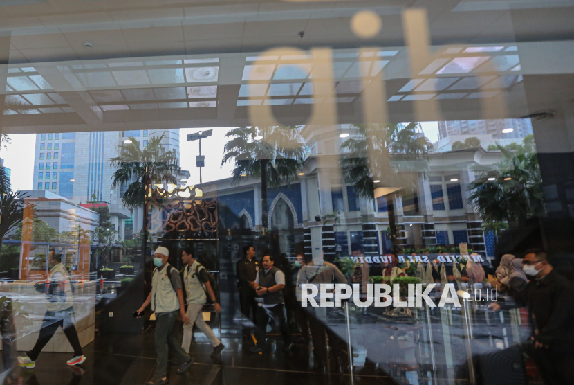 KPK Geledah Kantor Pusat Ditjen Pajak Kemenkeu, Sejumlah Barang Bukti Diamankan