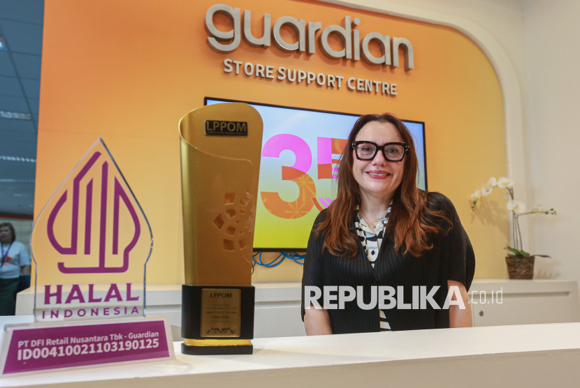 Managing Director Guardian Indonesia, Anna Hull.