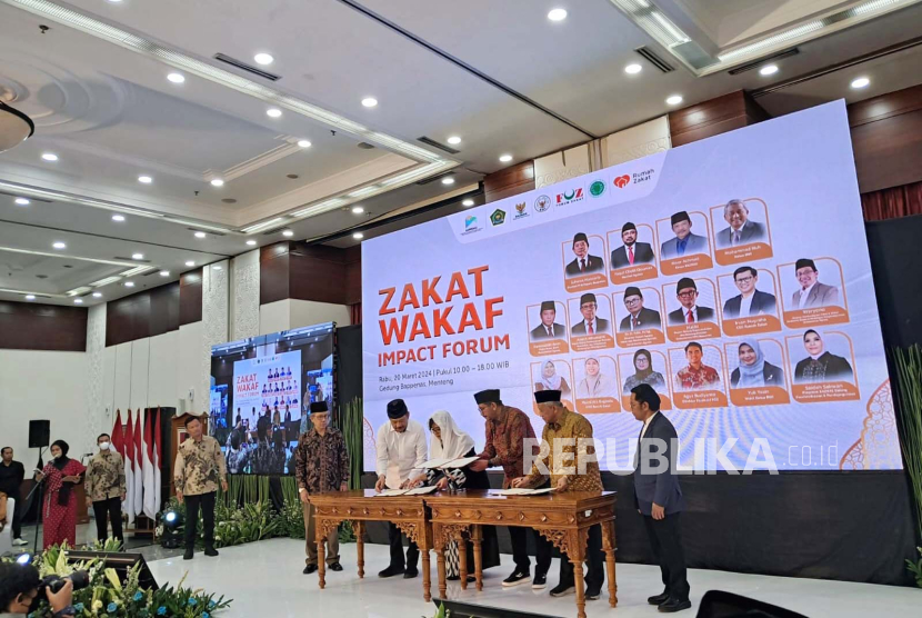 Bappenas bersama Kementerian Agama dan Baznas membahas soal potensi zakat infak sedekah di Zakat Wakaf Impact Forum di Jakarta, Rabu (20/3/2024).