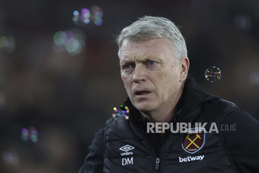 Pelatih West Ham United, David Moyes. Moyes berujar bahwa kekalahan 0-1 dari Manchester United (MU) pada lanjutan Liga Primer Inggris, Sabtu (22/1/2022), bagaikan menelan pil pahit.