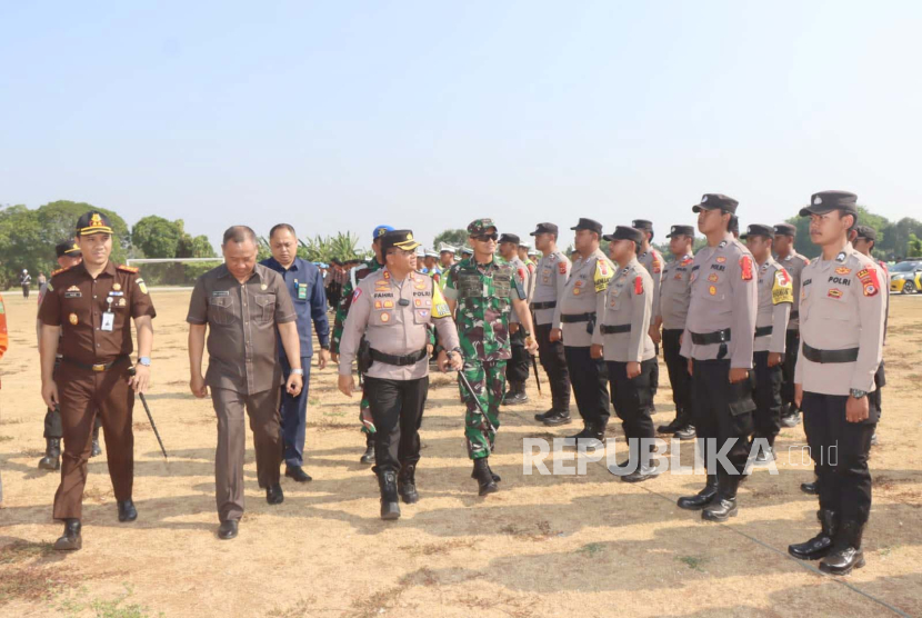 Polres Indramayu melaksanakan Apel Gelar Pasukan Operasi Mantap Brata Lodaya 2023-2024, Selasa (17/10/2023). 