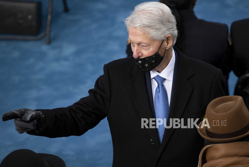 Mantan Presiden AS Bill Clinton telah diperbolehkan pulang setelah dirawat di rumah sakit akibat sepsis.