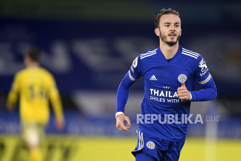 Pemain Leicester City James Maddison.