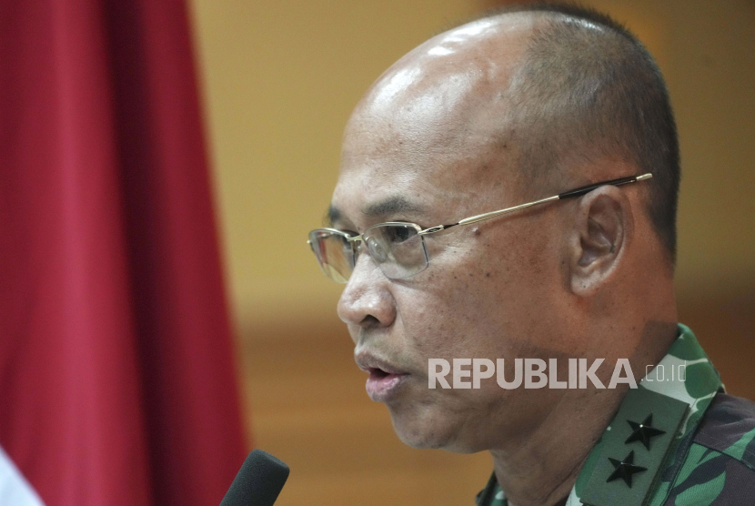 Kepala Pusat Penerangan (Kapuspen) TNI, Laksamana Muda (Laksda) Julius Widjojono.