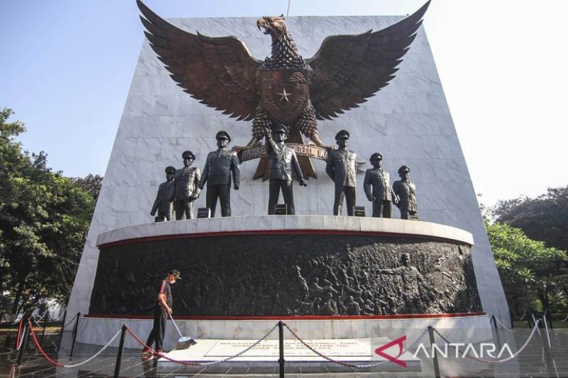 Memelihara Kesaktian Pancasila di Era Global.