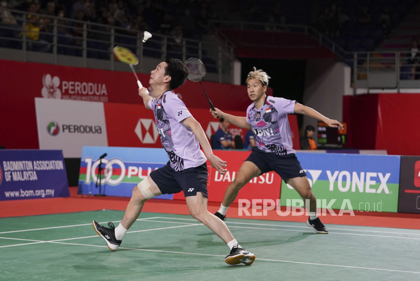 Pebulu tangkis ganda putra Indonesia, Kevin Sanjaya Sukamuljo/Marcus Fernaldi Gideon (kanan).