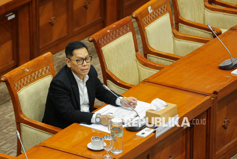 DPR Setuju Politikus Golkar Adies Kadir Jadi Calon Hakim MK karena Punya Gelar Profesor