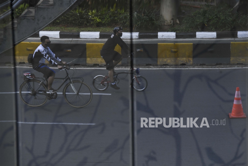 Ilustrasi car free day. Suku Dinas Perhubungan (Sudinhub) Kota Jakarta Selatan masih menemukan pelanggaran protokol kesehatan Pembatasan Sosial Berskala Besar (PSBB) dalam gelaran car free day (CFD) pada pekan kedua pelaksanaannya di Jalan Layang Non Tol (JLNT) Antasari, Ahad (5/7). 