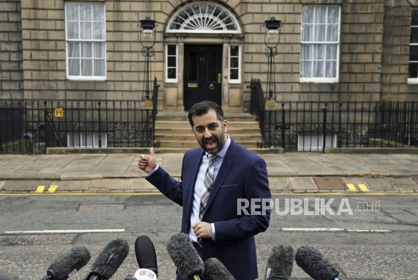  Menteri Pertama Skotlandia Humza Yousaf mengkhawatirkan keselamatan mertuanya yang terjebak di Gaza.