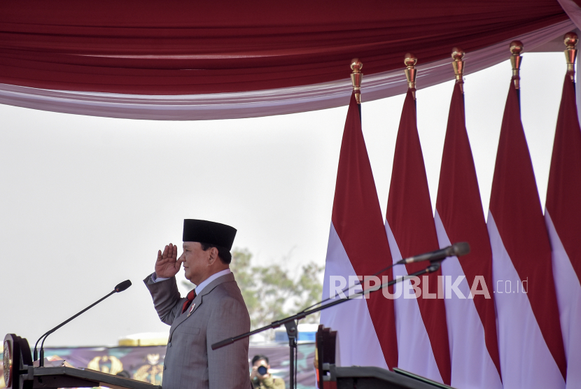 Menteri Pertahanan Prabowo Subianto. Waketum PKB sebut Golkar dan PAN bakal bergabung dengan Gerinda mengusung Prabowo.