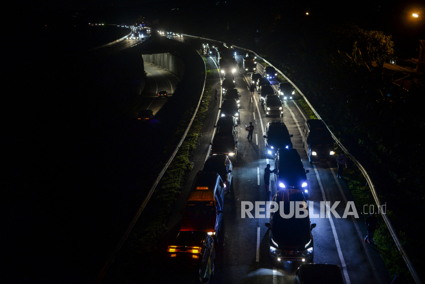 Satlantas wilayah Bogor melakukan antisipasi kemacetan arus balik Puncak pada Senin (28/2/2022) hari ini. Ilustrasi 