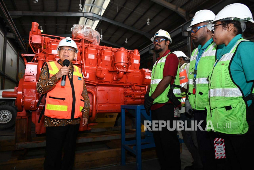 Wakil Presiden Maruf Amin saat mengunjungi dan menyapa para peserta didik Institut Pertambangan Nemangkawi milik PT Freeport Indonesia (PTFI) di Kabupaten Mimika, Papua Tengah, Rabu, (12/07/2023). 