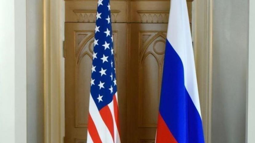 Duta Besar Amerika Serikat (AS) yang baru untuk Rusia Lynne Tracy pada Senin (30/1/2023) melakukan pertemuan pertamanya di negara itu sejak kedatangannya dan menyerahkan surat kepercayaannya kepada Sergey Ryabkov, wakil menteri luar negeri Rusia.