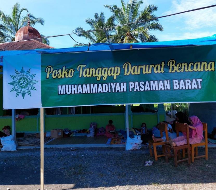 Kerahkan Relawan, Muhammadiyah Dirikan Posko Gempa Pasaman Barat - Suara Muhammadiyah