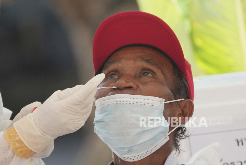 24 orang dalam satu RT di kawasan wistaa Desa Malang Rapat positif Covid-19.