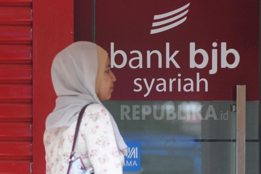 BJB Syariah Raih Peringkat IdAA- Dari Pefindo | Republika Online