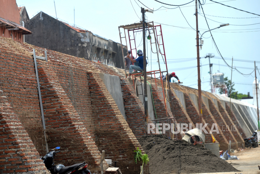 Proses pembangunan Beteng Keraton Yogyakarta di Panembahan, Yogyakarta (ilustrasi)