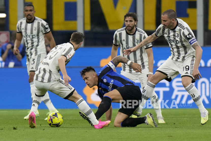 Laga Juventus vs Inter Milan (ilustrasi).
