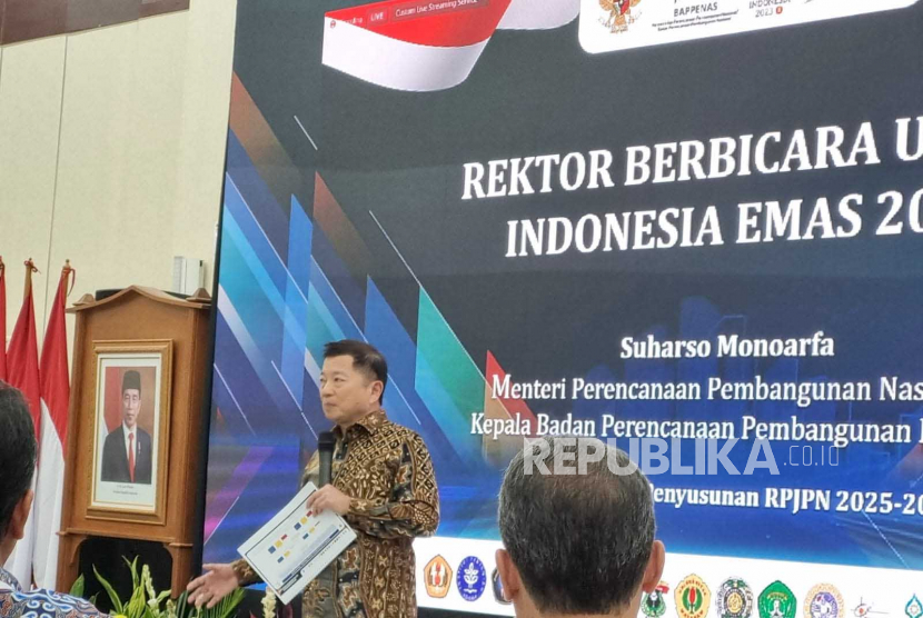 Menteri PPN/Kepala Bappenas Suharso Monoarfa dalam acara Rektor Berbicara Untuk Indonesia Emas 2045 di Gedung Bappenas Jakarta, Selasa (6/6/2023) sore. 