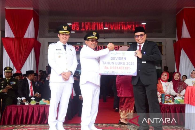 Dividen Padang Pariaman Bank Nagari 2024 capai Rp8,9 miliar.